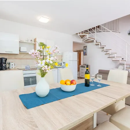 Lovorka Apartmán Baška